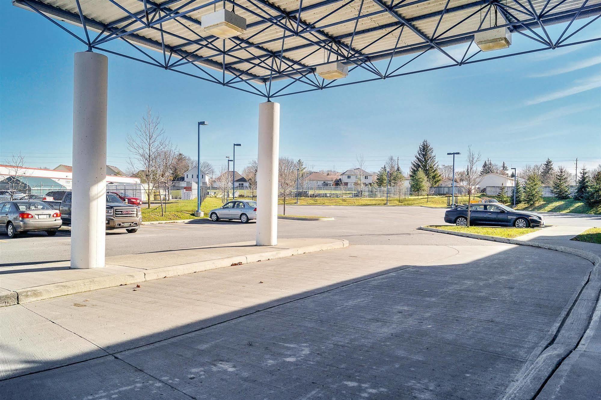 Motel 6-Peterborough, On المظهر الخارجي الصورة
