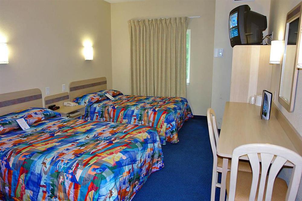 Motel 6-Peterborough, On الغرفة الصورة